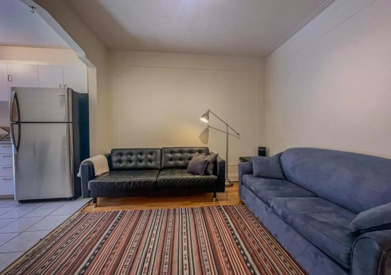 Modern Stay 20 Min From Downtown 蒙特利尔 0*,  加拿大
